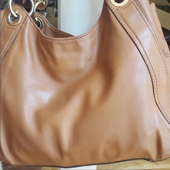 Michael Kors Large 3 Compartment Leather Handbag - Picture 5 of 8